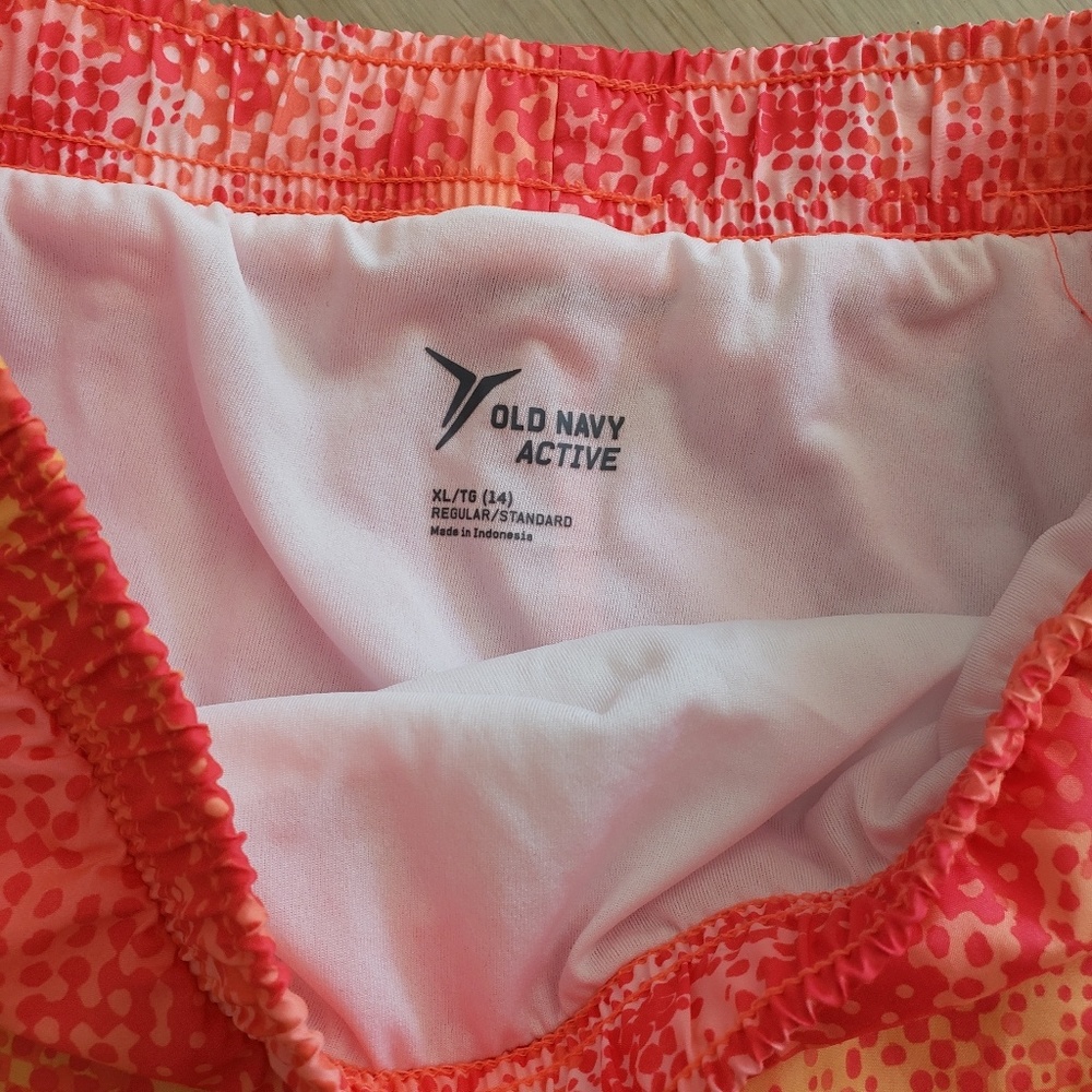 Running shorts - Picture 3 of 3